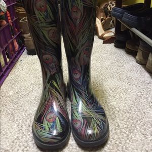Rain boots