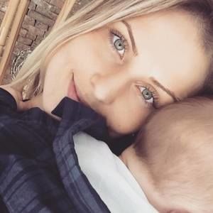 Meet your Posher, Patrícia