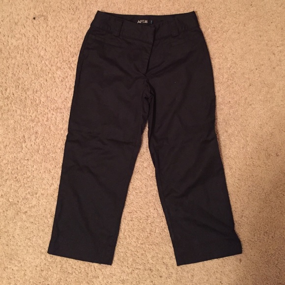 Apt 9 black dress capris