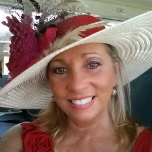 Meet your Posher, Angie