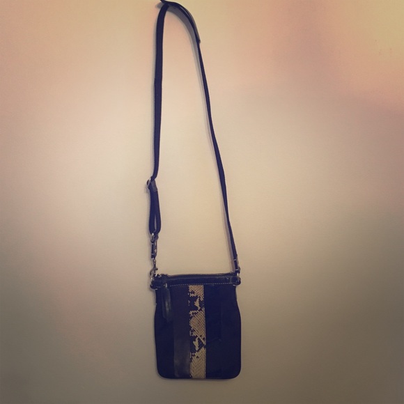 Cross body black Coach bag - Picture 1 of 3