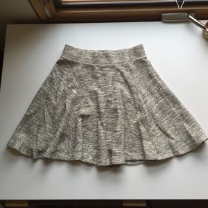 ❗️Final Sale❗️Textured Skater Skirt