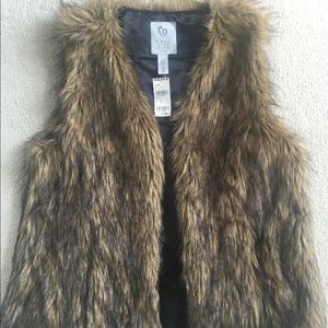 Brand new brow fur vest