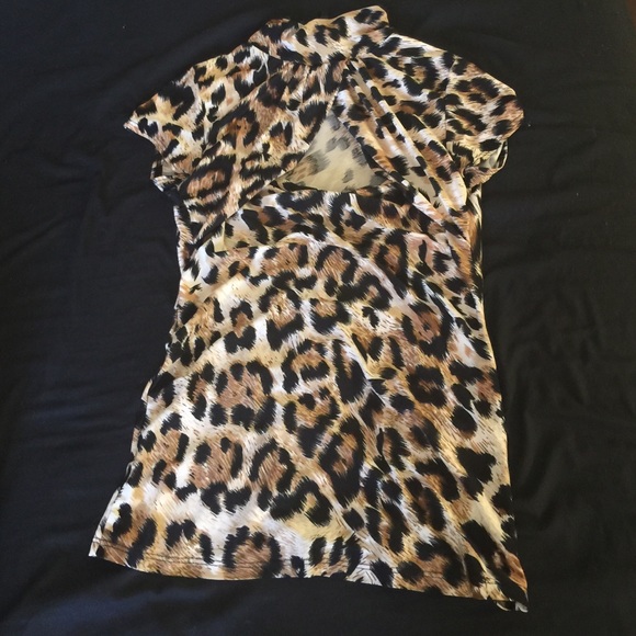 Pin up cheetah top