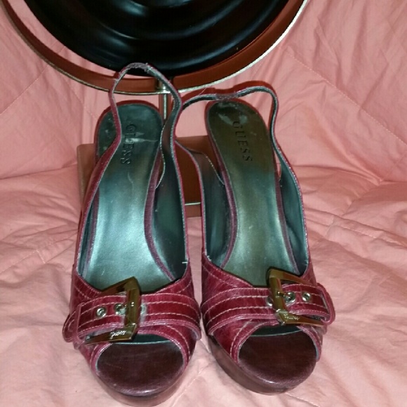 Heels - Picture 2 of 4