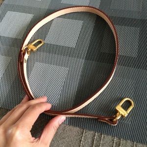 LV strap