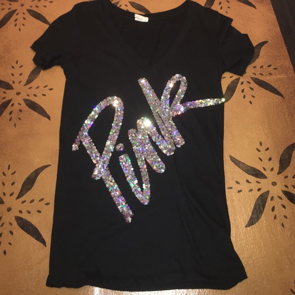 PINK Victoria's Secret black v-neck XS