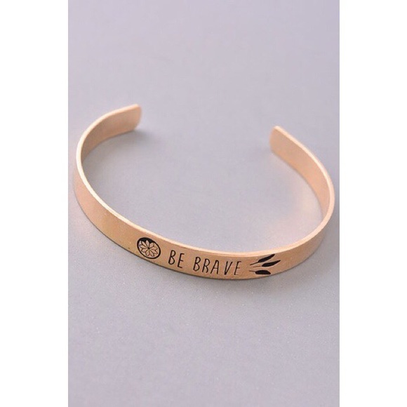 SOLD OUT! Be Brave Bracelet - Picture 3 of 4