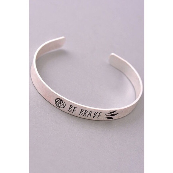 SOLD OUT! Be Brave Bracelet - Picture 4 of 4
