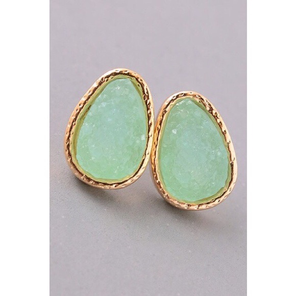 SOLD OUT! Elegant Geo Stone Studs- 3 colors! - Picture 3 of 4