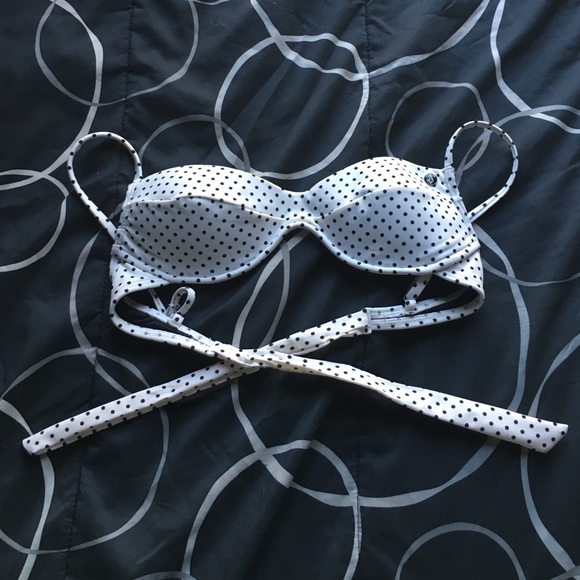 Volcom swim top