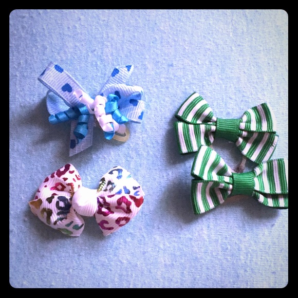 Puppy dog bows