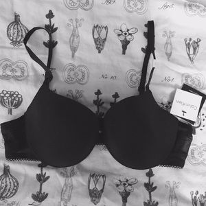 NWT Calvin Klein bra
