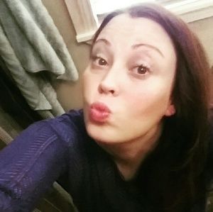 Meet your Posher, Kelley