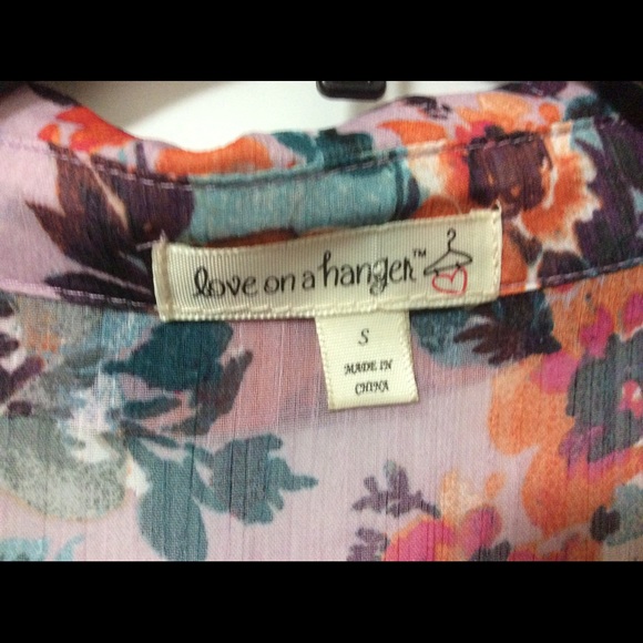 Blouse - Picture 2 of 3