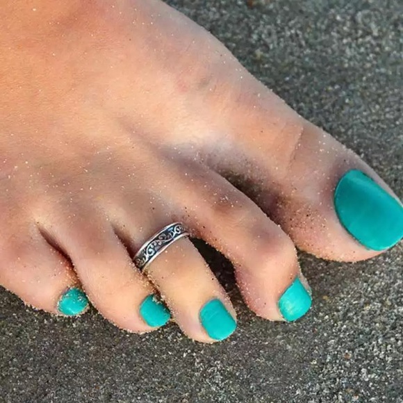 Silver ScrollTOE RING pleaseread description