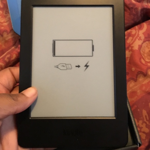 Kindle e reader - Picture 2 of 3