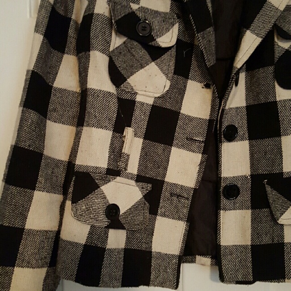 Plaid Jacket - Picture 2 of 2