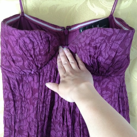 💐🌷Nicole Miller Collection, Purple Floral Dress - Picture 3 of 4