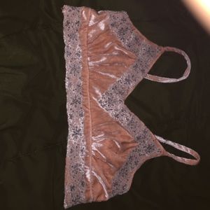 Hot kiss bra shirt with beautiful fabric