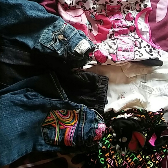 3 lil girl outfits size 4t