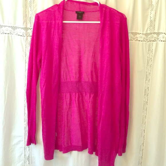 Beautiful Ann Taylor throw sweater