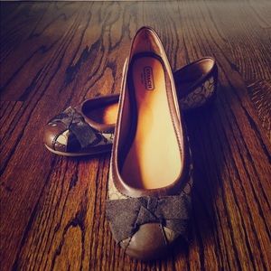 Coach flat shoes