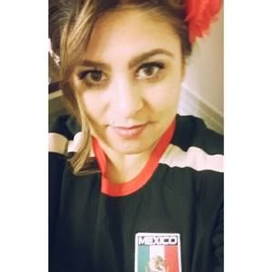 Meet your Posher, Evaleen olmos