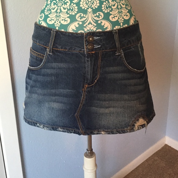 Celebrity Pink denim skirt - Size 11