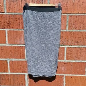 Forever 21 Grey Midi Skirt