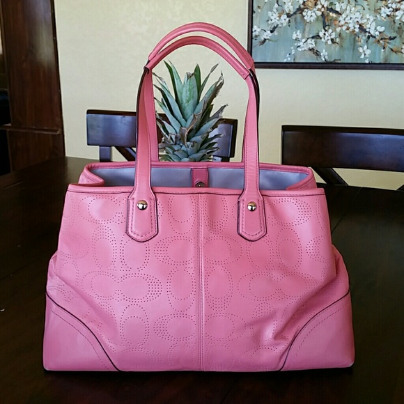 Perforated C Detailed Pink Tote Bag