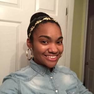 Meet your Posher, Yolanda