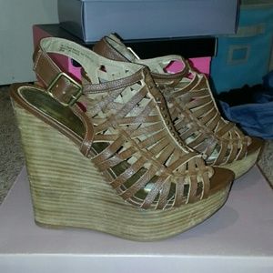 Tan Bakers wedge