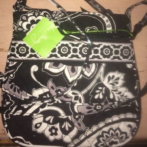 NWT Vera Bradley cross body bag :)