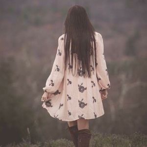 Free People Embroidered Austin Dress (size M)