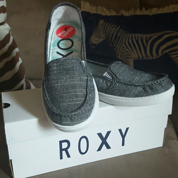 Roxy loafers/flats