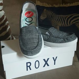 Roxy loafers/flats