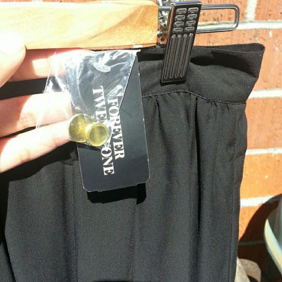 NEW Forever 21 black with gold buttons skirt - Picture 2 of 3