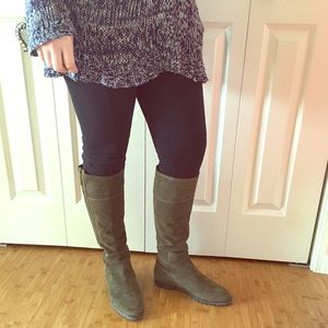 Johnston & Murphy Suede Boots