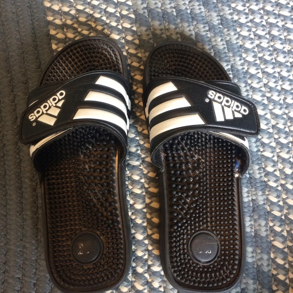 Adidas Slip ons