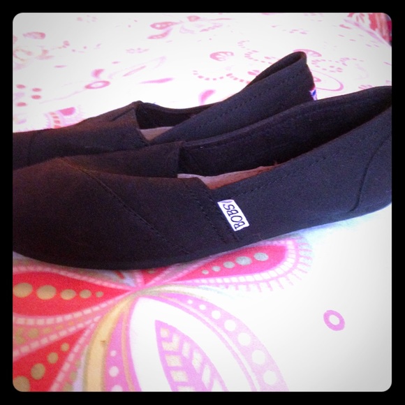 BOBS Size 6