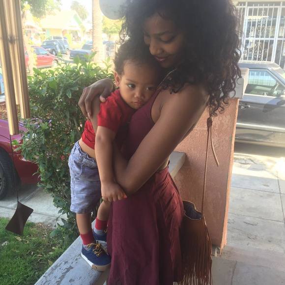 Meet your Posher, Cortni - Picture 1 of 1