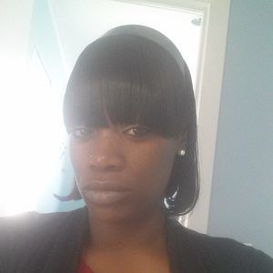 Meet your Posher, Ebony