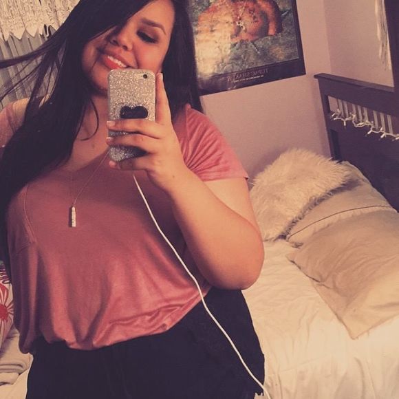 Meet your Posher, Kassandra - Picture 1 of 1