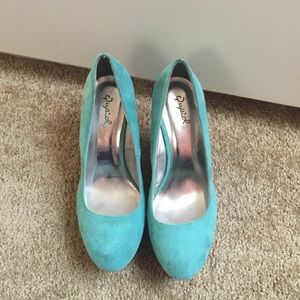 Turquoise wedges