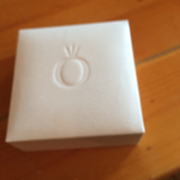 Pandora 16" with charm. Brand new.