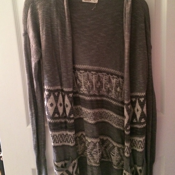Hollister cardigan