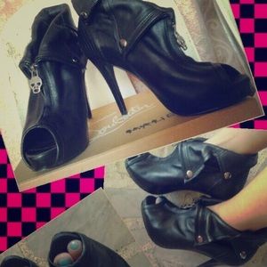 Alexander mcqueen, will be available in July 2016