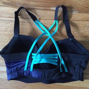 Victoria's Secret angel sports bra