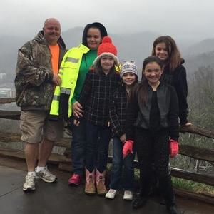 Meet your Posher, Deena